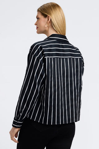 #color_black & white