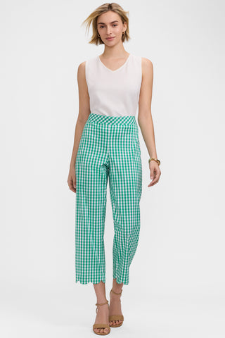#color_kelly green/white gingham 
Full body view of model wearing the green gingham capris