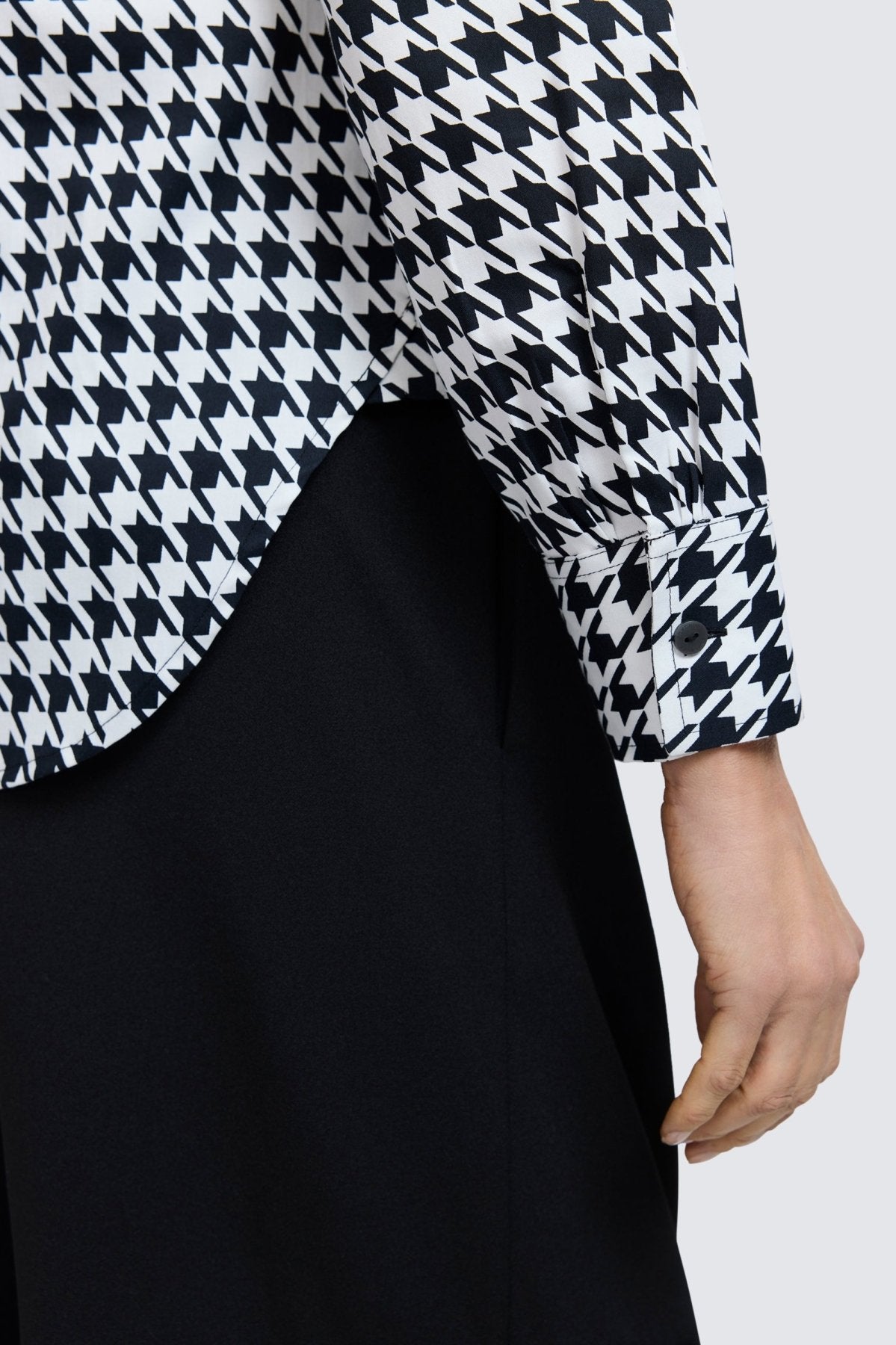 Meghan Classic Houndstooth Long Sleeve Shirt