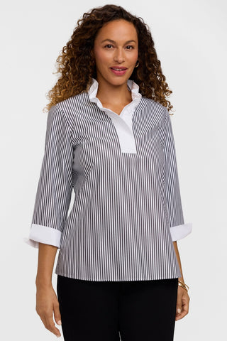 Front view of model wearing the pinpoint  popover shirt #color_black pinpoint stripe