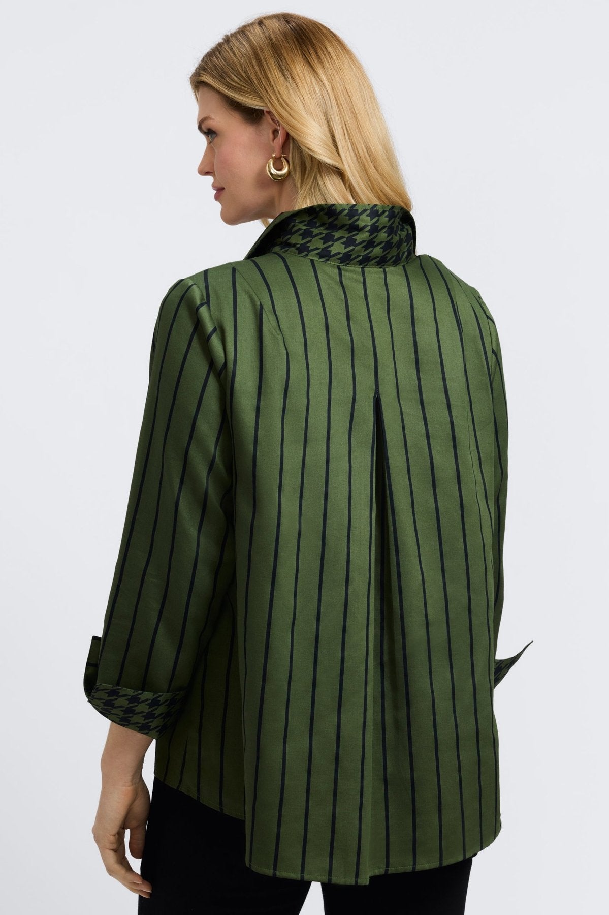 #color_basil & black