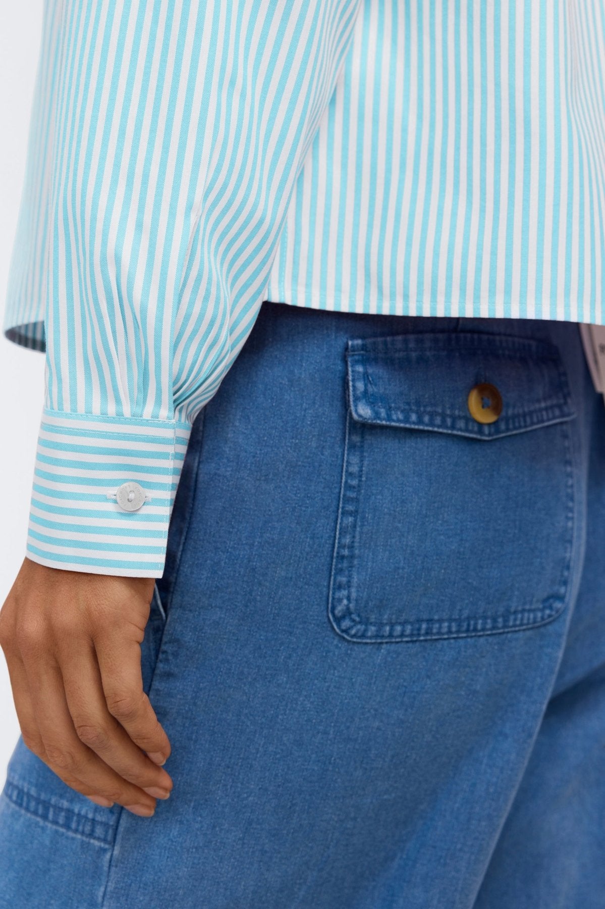 #color_capri pinpoint stripe