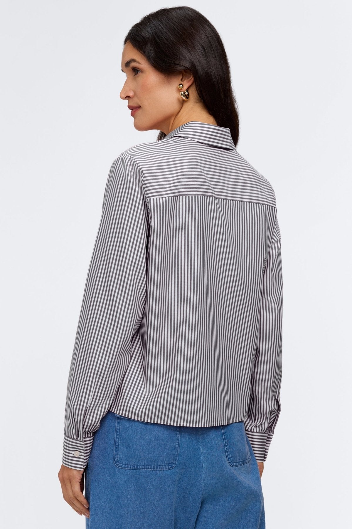 #color_black pinpoint stripe