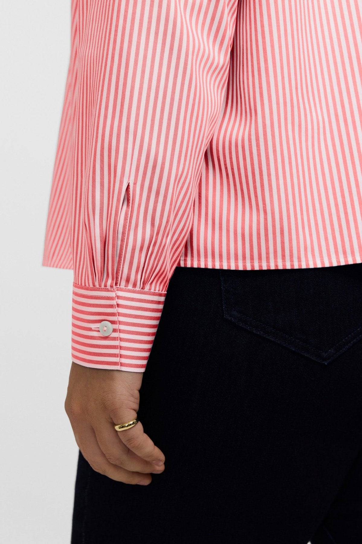 #color_coral reef pinpoint stripe